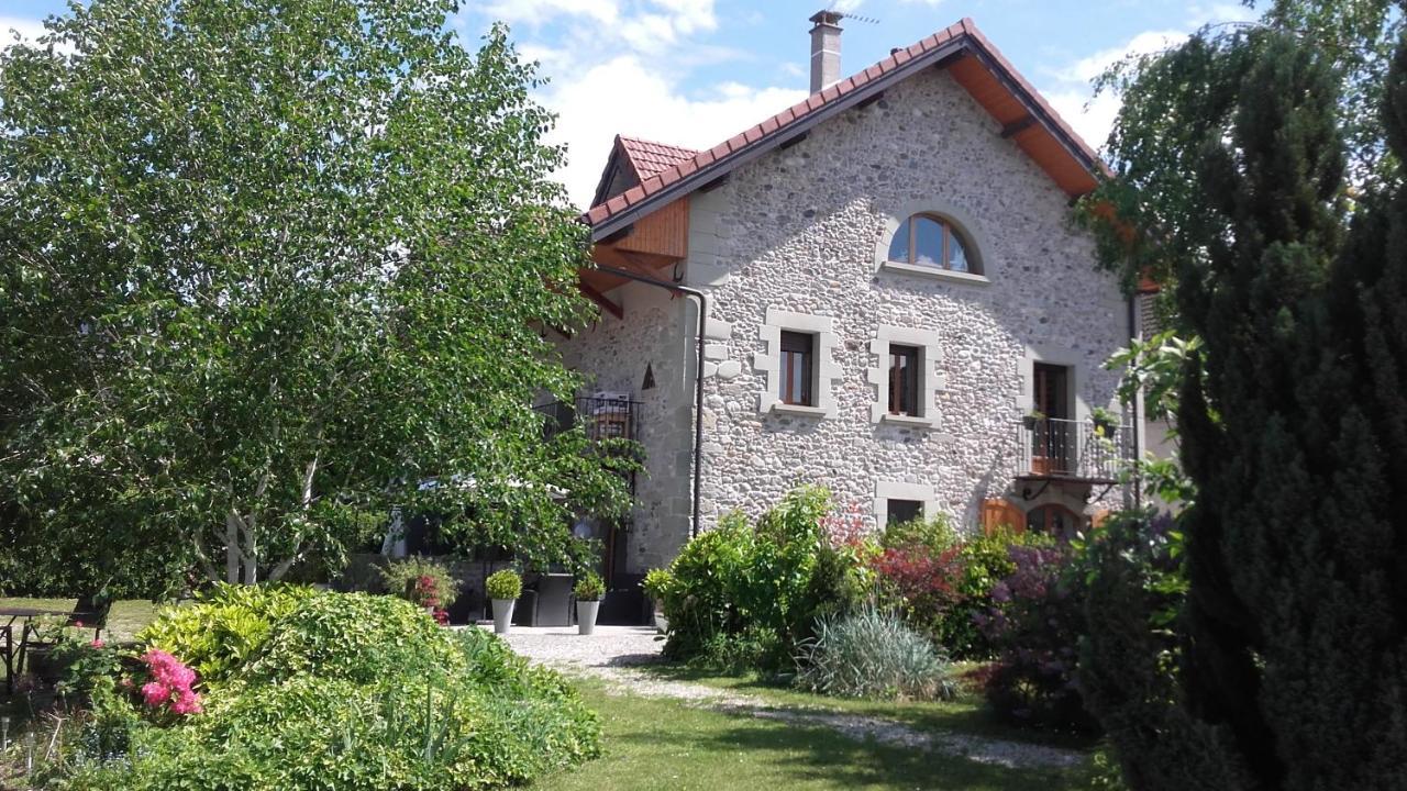 Escapade Champetre Bed & Breakfast Hauteville-sur-Fier Exterior photo