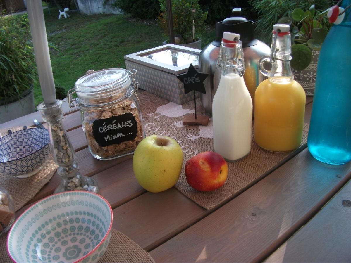 Escapade Champetre Bed & Breakfast Hauteville-sur-Fier Exterior photo