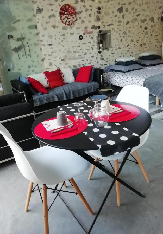 Escapade Champetre Bed & Breakfast Hauteville-sur-Fier Exterior photo