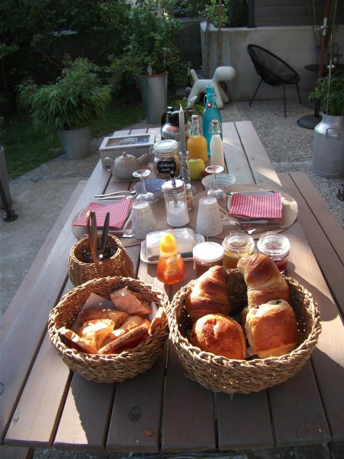 Escapade Champetre Bed & Breakfast Hauteville-sur-Fier Exterior photo
