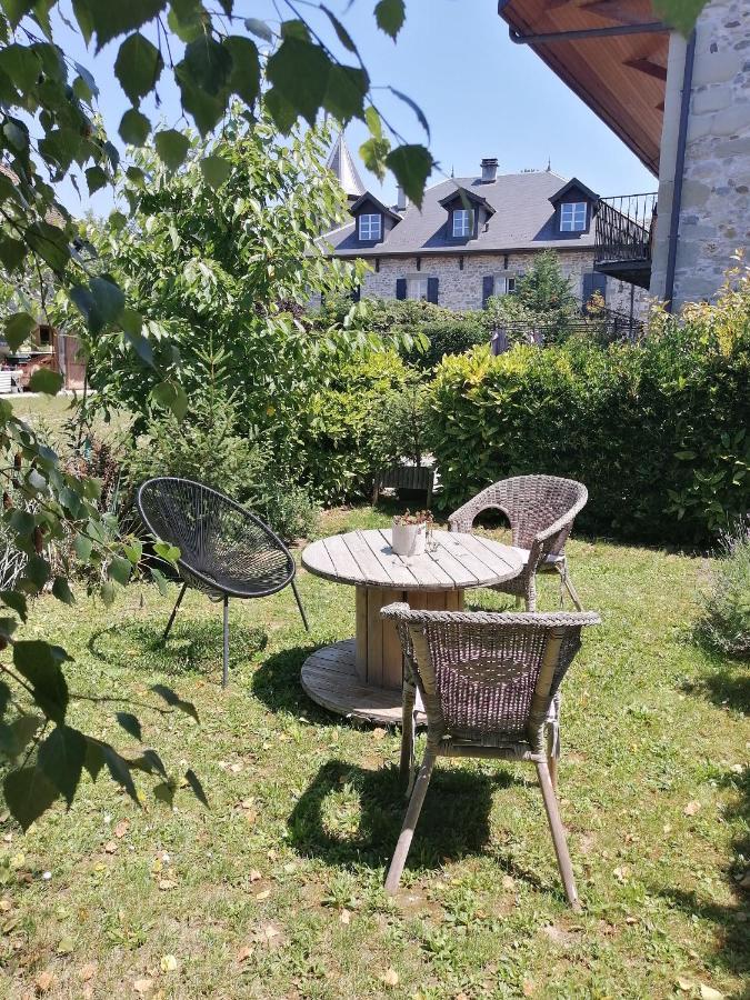 Escapade Champetre Bed & Breakfast Hauteville-sur-Fier Exterior photo