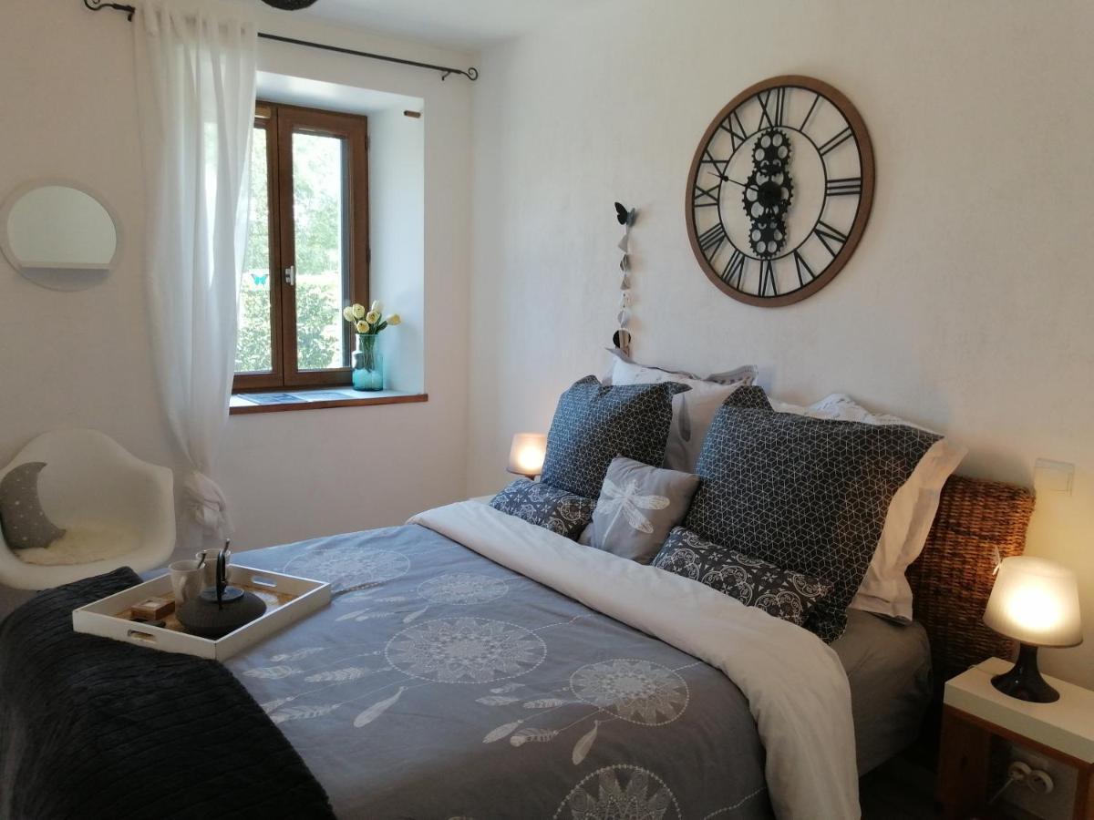 Escapade Champetre Bed & Breakfast Hauteville-sur-Fier Exterior photo